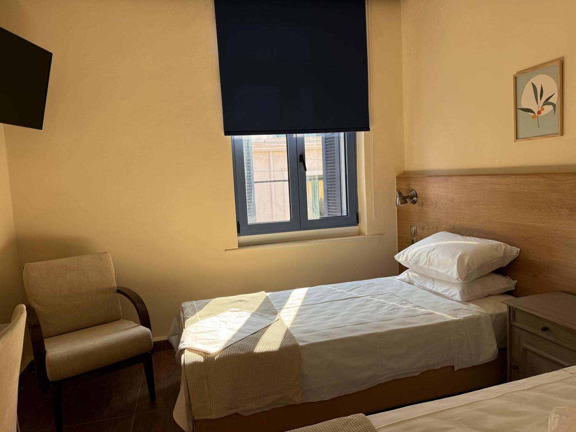 Alley Rooms Mytilíni Eksteriør bilde
